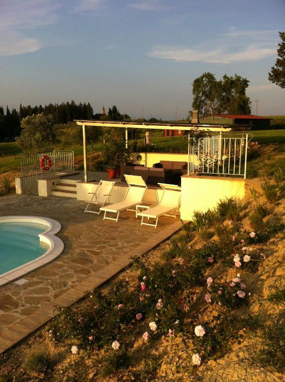 モンテスペルトリ Azienda Agrituristica Bellavistaヴィラ エクステリア 写真